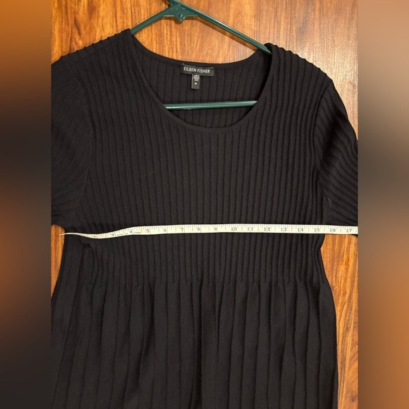 Eileen Fisher Ribbed Pleat 100% Washable Wool Knit Dress in Black, Size Medium - Picture 5 of 6